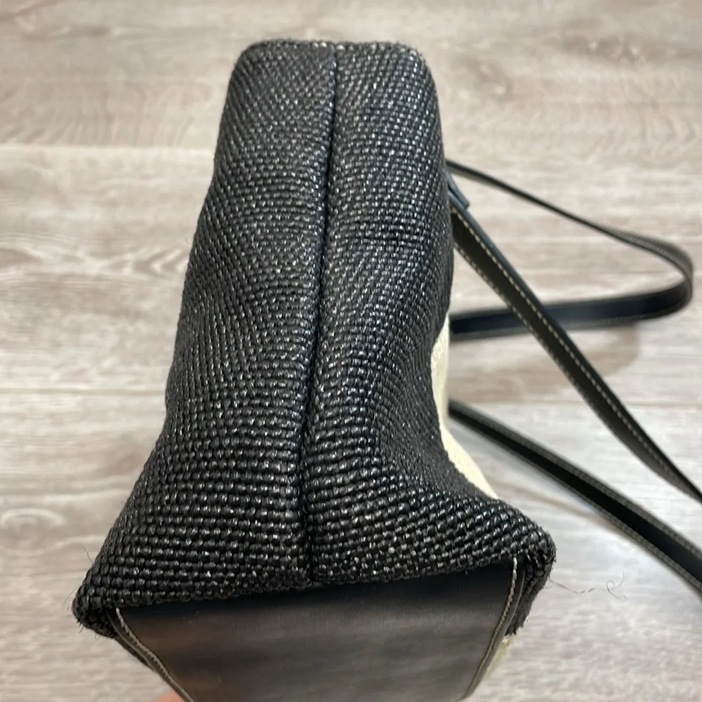 Relic Woven Handbag Vintage Black and Cream